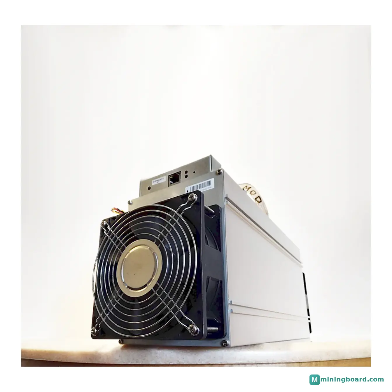 Monad Monad Imperium V1 mining rig